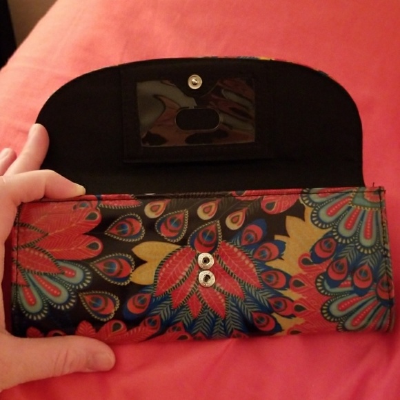 Wallet - Picture 2 of 4