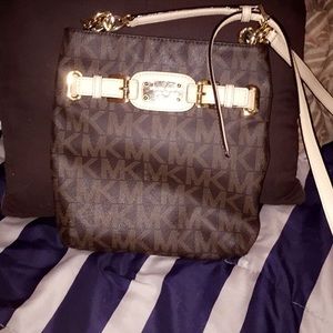 Michael Kors Crossbody Purse