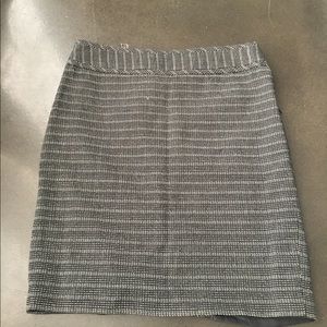 The LIMITED PENCIL SKIRT