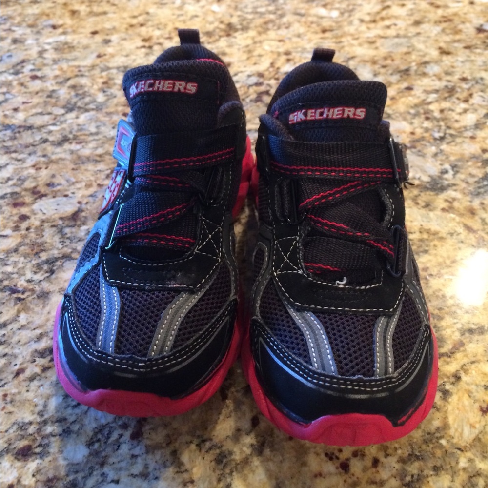 Skechers