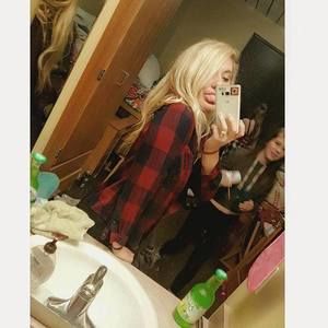 Meet your Posher, Madi