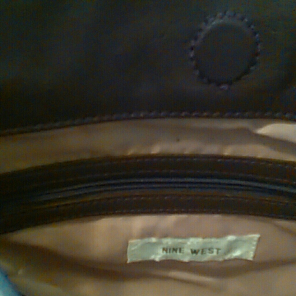 Purse - Picture 3 of 4