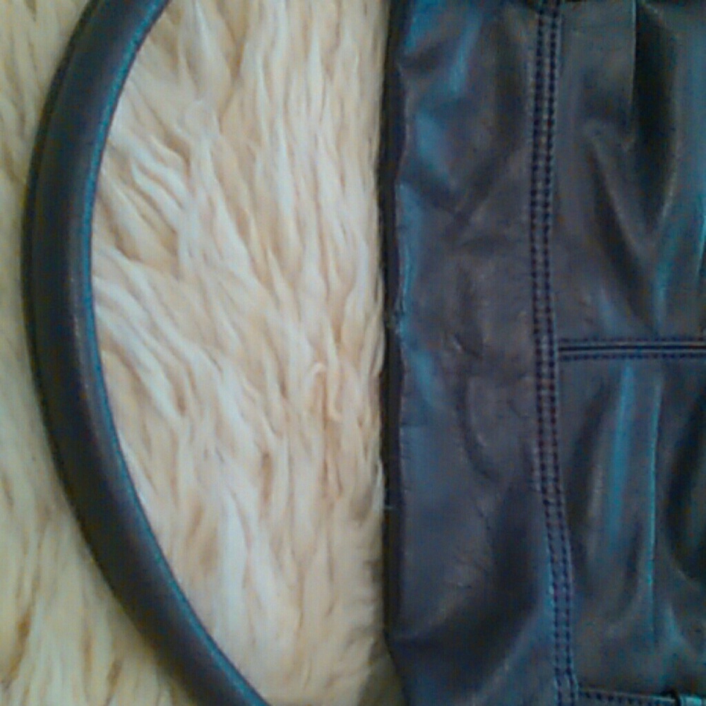Purse - Picture 4 of 4