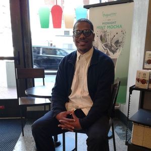 Meet your Posher, Warren