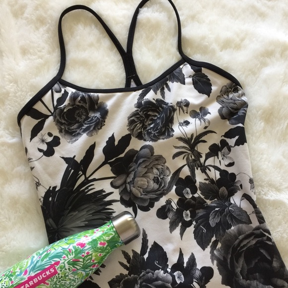 Lululemon Power Y Tank Brisk Bloom Black White - Picture 2 of 7