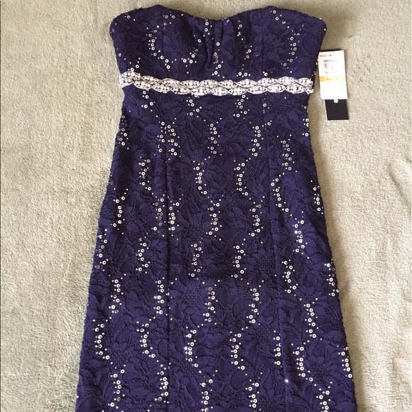 My Michelle Dresses & Skirts - NWT My Michelle navy blue dress