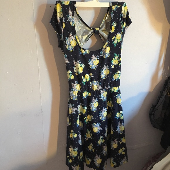 Perfect Length Skater dress from Charlotte Russe - Picture 4 of 4