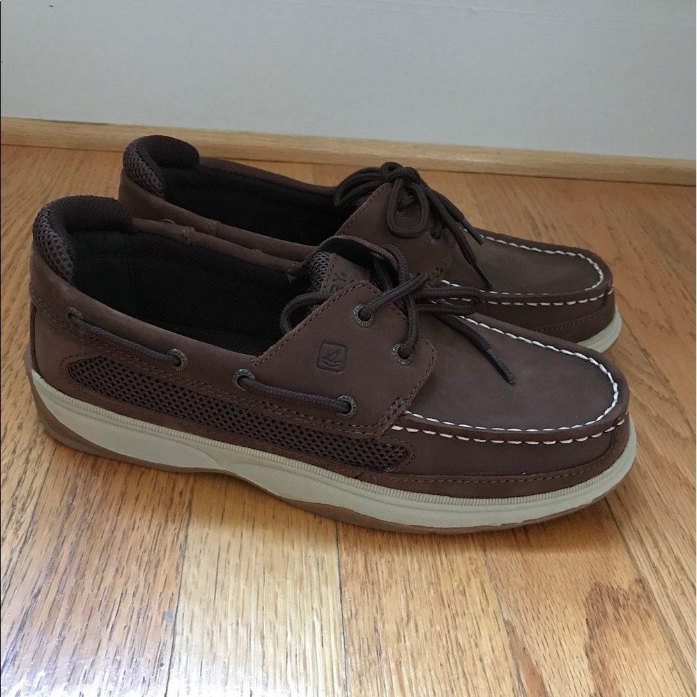 Sperry topsiders