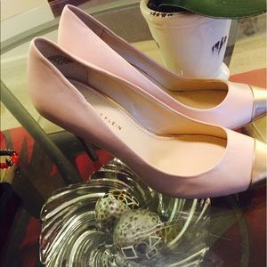 Anne Klein nude color light pink