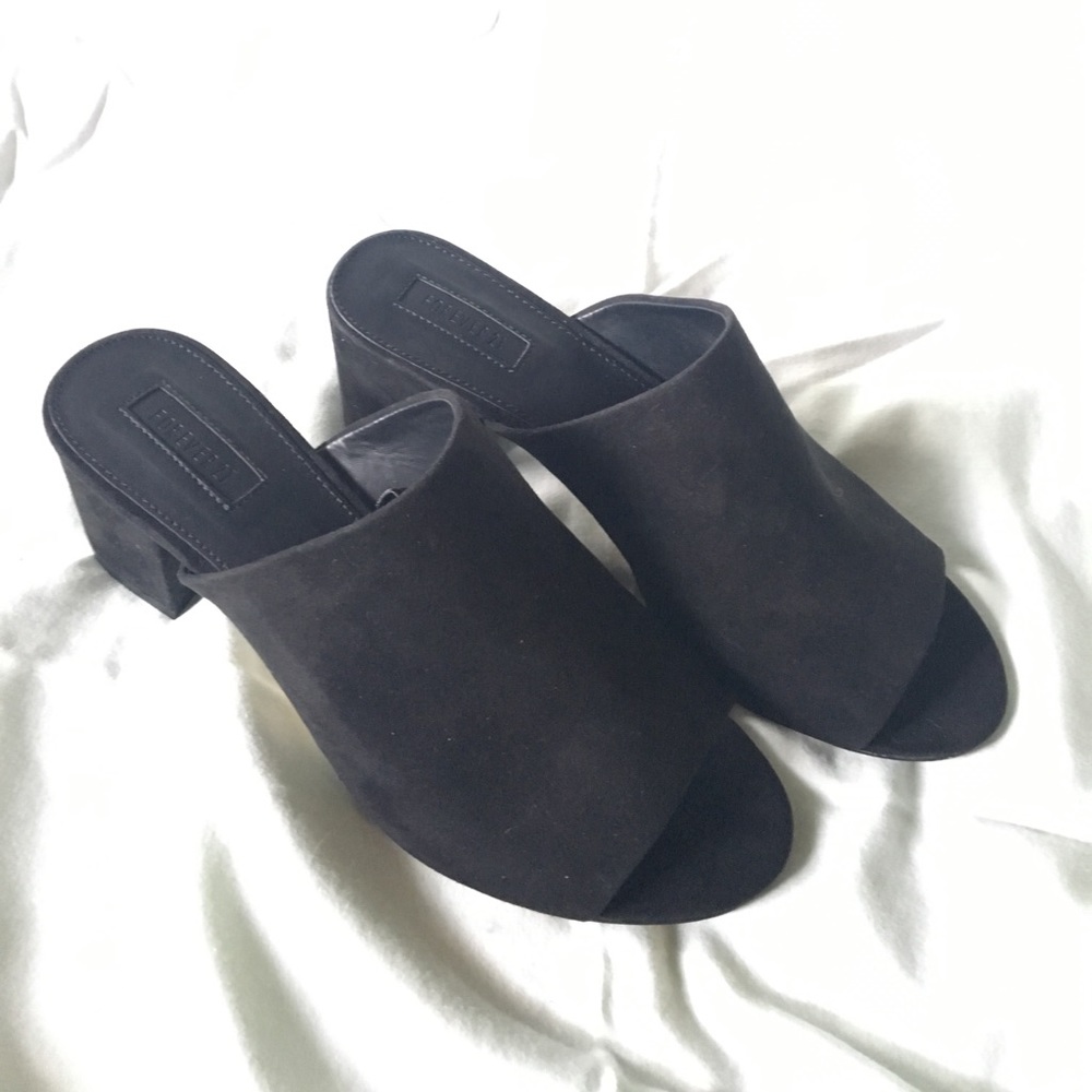 Forever 21 black mules