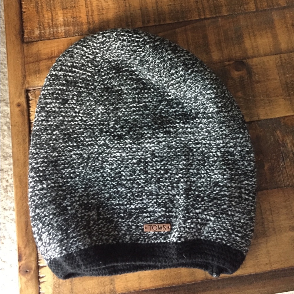 TOMS beanie