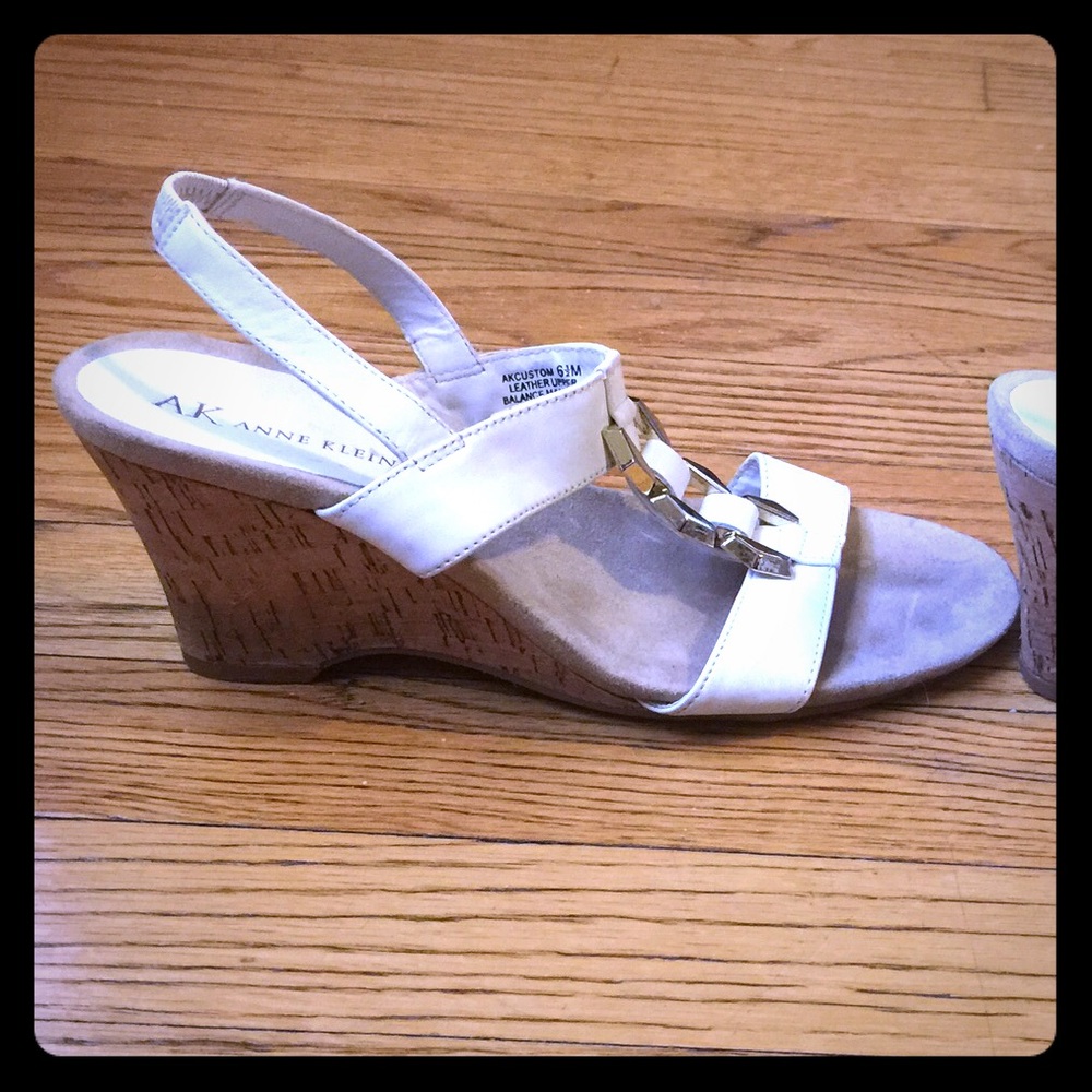 Anne Klein Wedge sandals, white, 6.5