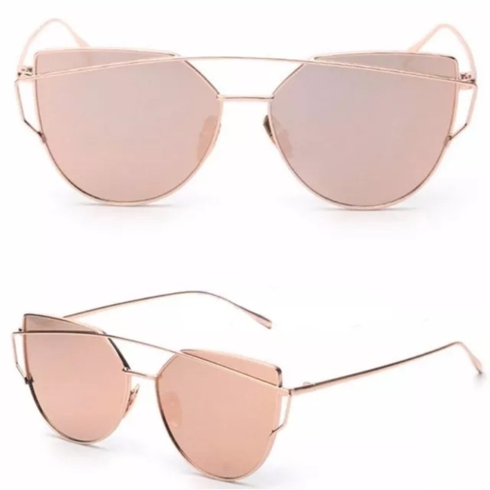 Women's Rose Gold Mirrored Oversized Sunglasses - Picture 2 of 5