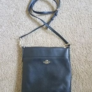 Coach crosdbody purse