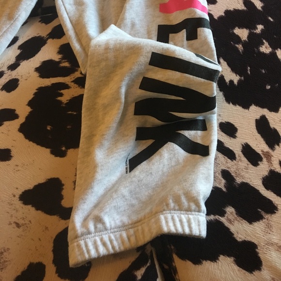 VS Sweat Pants - Picture 5 of 6