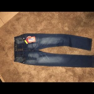 Skinny "tush push" jeans //15