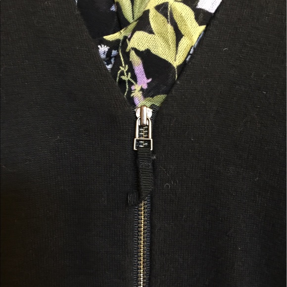 Ann Taylor LOFT short sleeved sweater - Picture 2 of 6