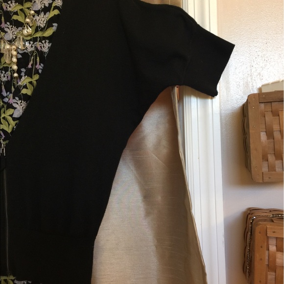 Ann Taylor LOFT short sleeved sweater - Picture 3 of 6