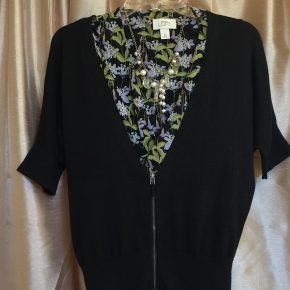 Ann Taylor LOFT short sleeved sweater - Picture 6 of 6