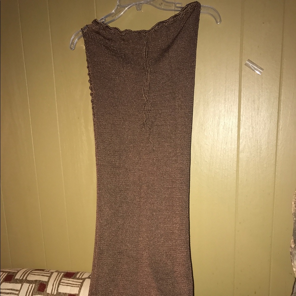 AUTHENTIC GIGI HUNTER. Size M. Strapless.