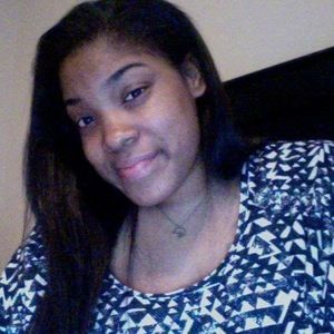 Meet your Posher, Melanie