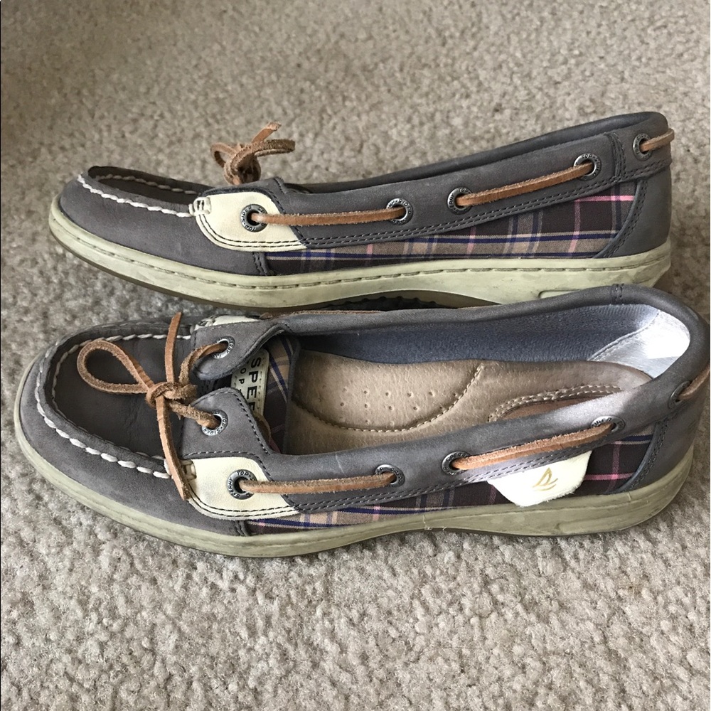 Sperry! - Picture 3 of 5