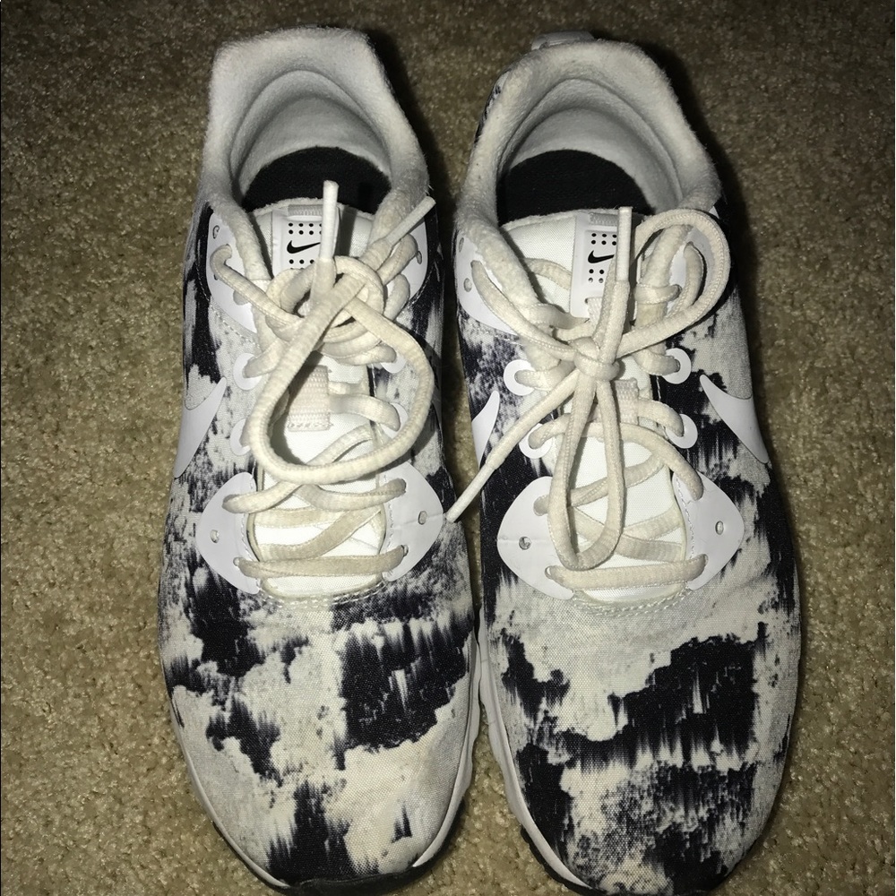 Nike air shoes