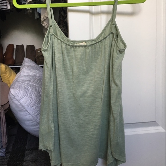 Francesca's Tank Top - Picture 2 of 3