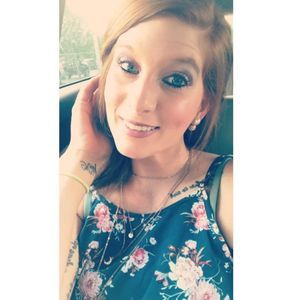 Meet your Posher, Ashlee