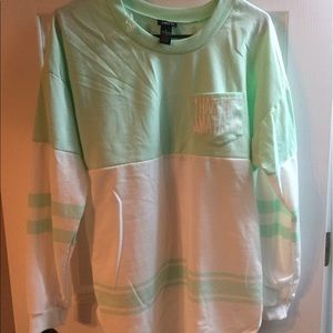 Oversized sweatshirt