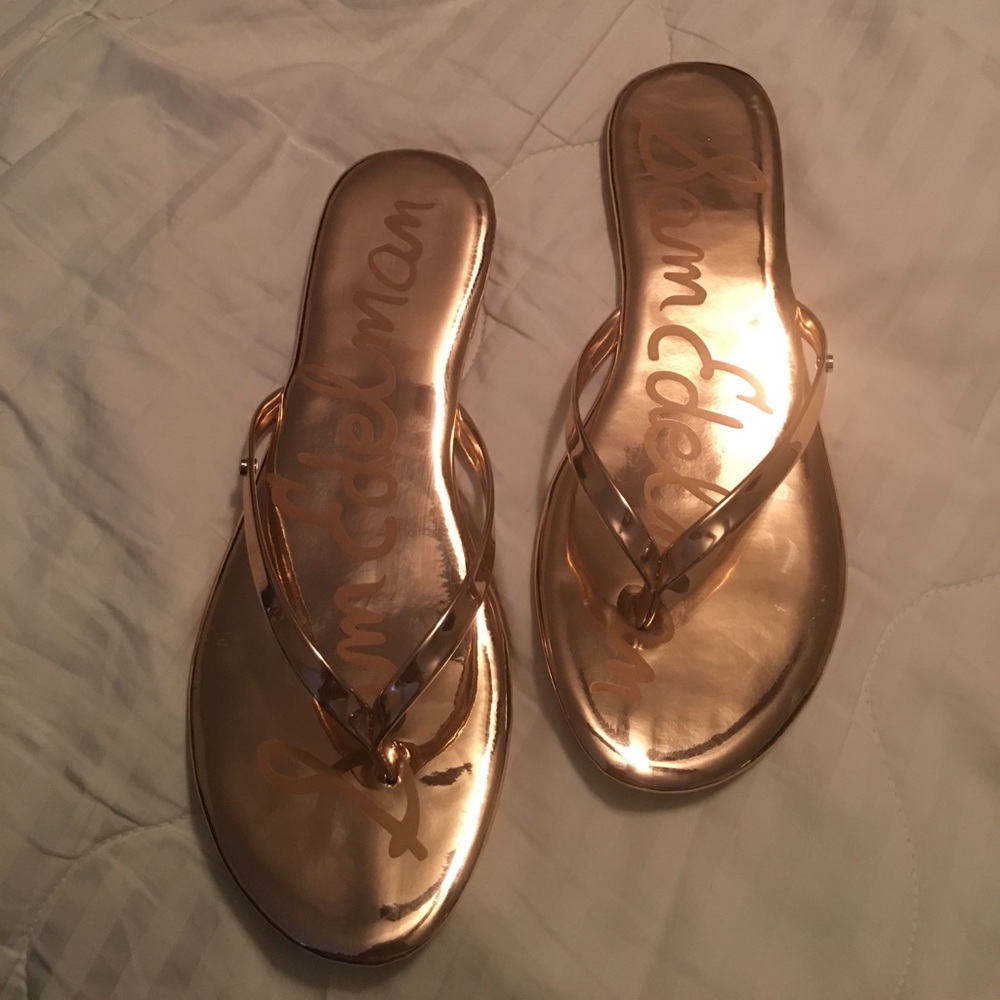 Rose Gold Sam Edelman Flip Flops
