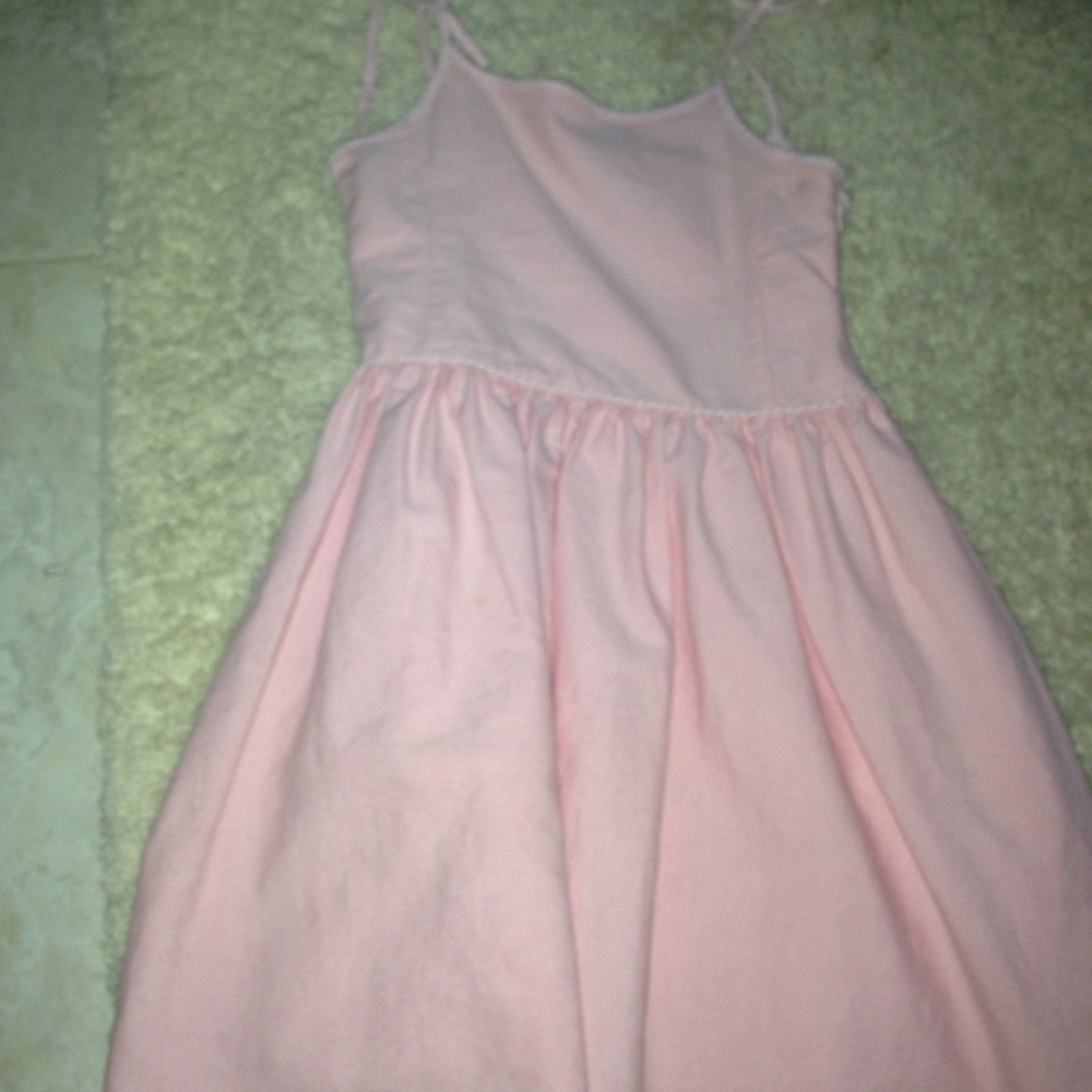A classy Ralph Lauren dress