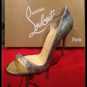 Christian Louboutin Pumps Size 37 EUR (7 US)