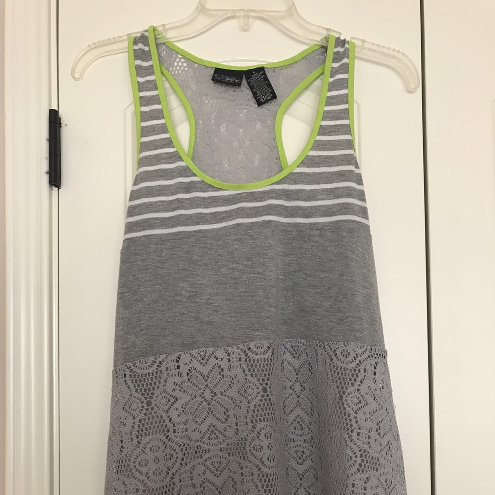 Daytrip Tank