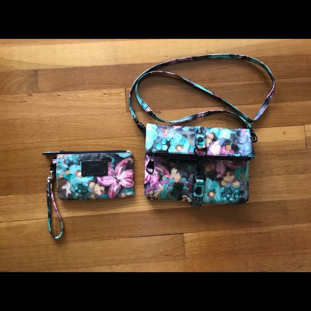 Floral Steve Madden matching wallet and Satchel
