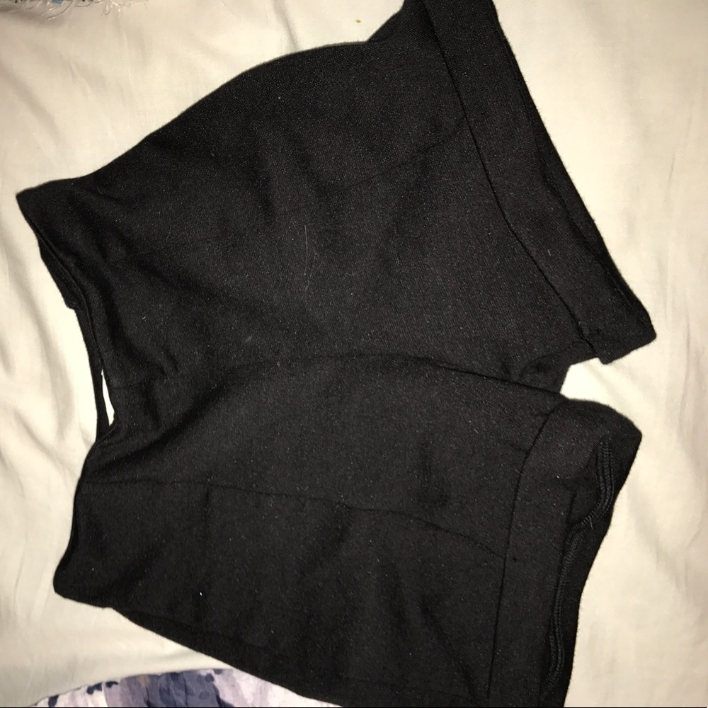 black stretchy shorts