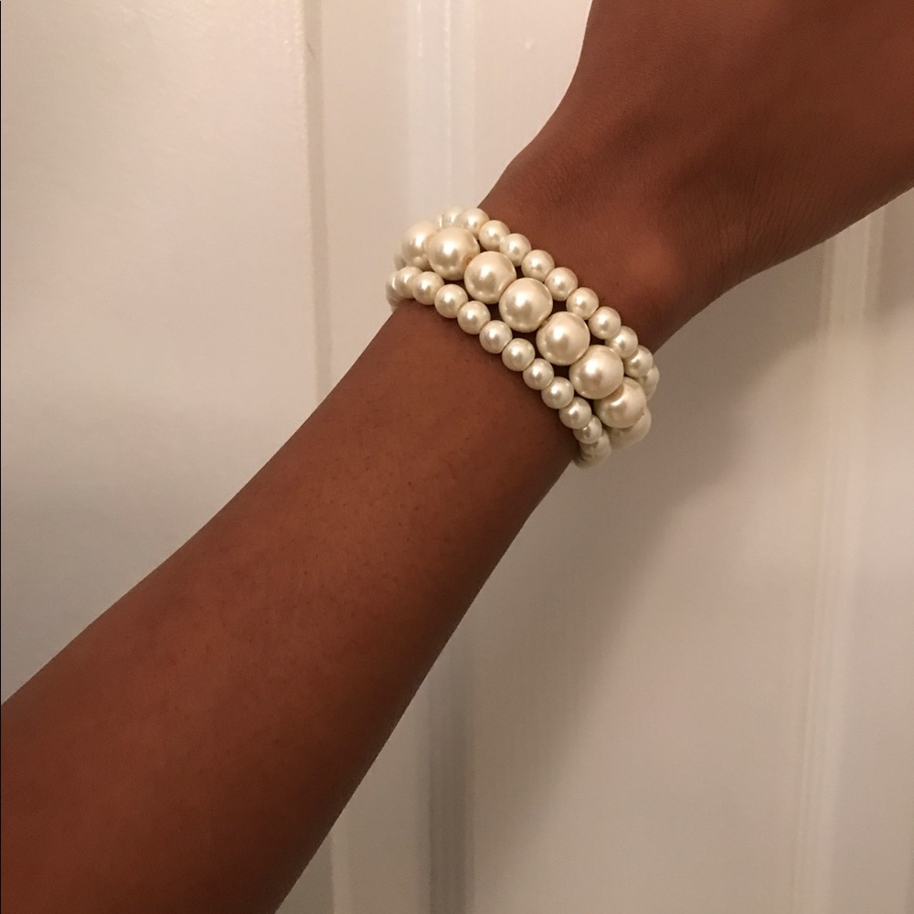 Set of 3 Faux Pearl Bracelets