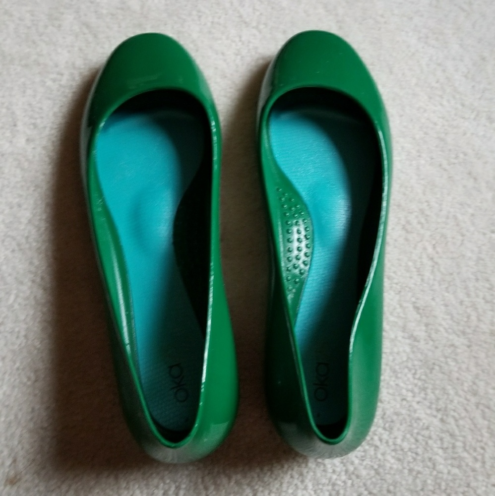 Oka b shoes size 9