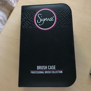 Sigma Professional Brush Case