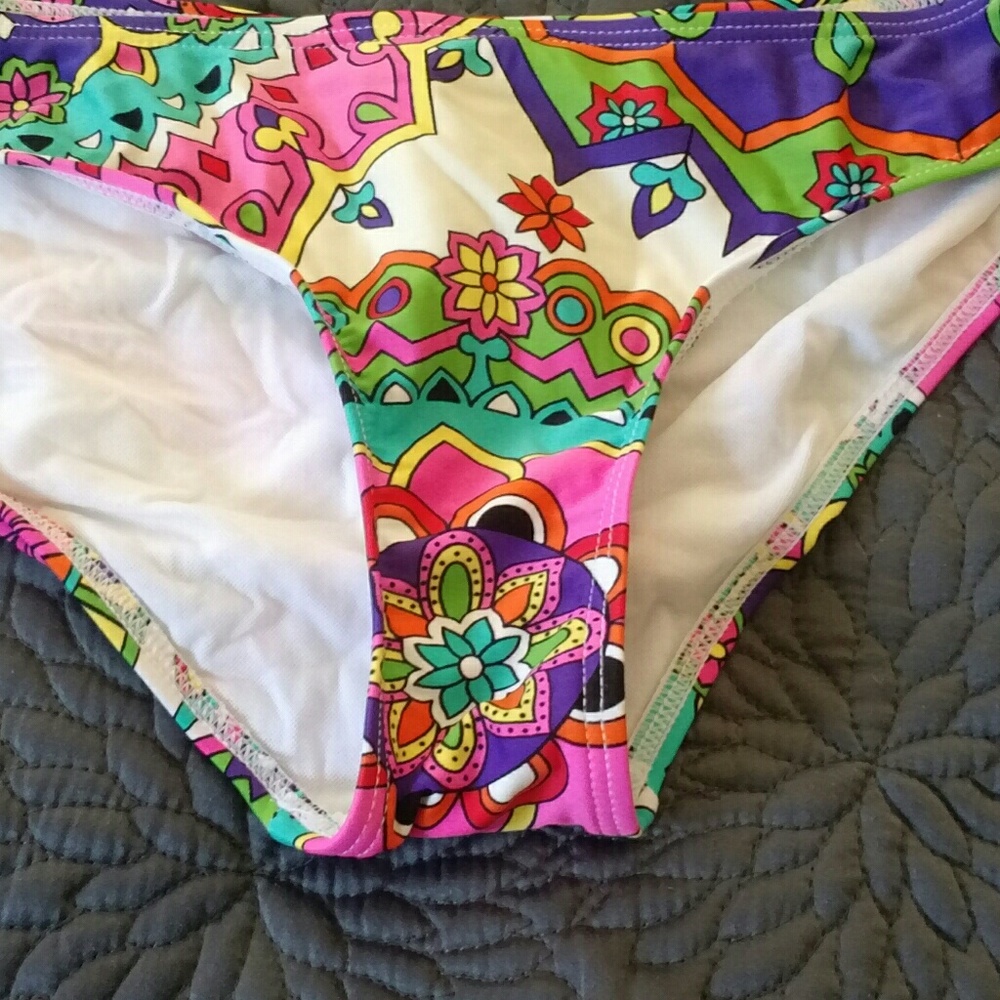 Swim suite bottoms