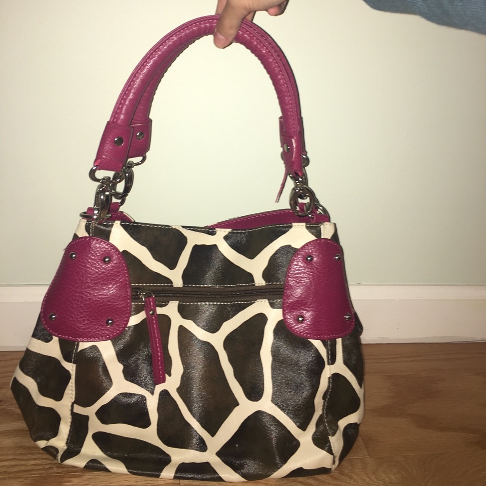 Giraffe print large purse