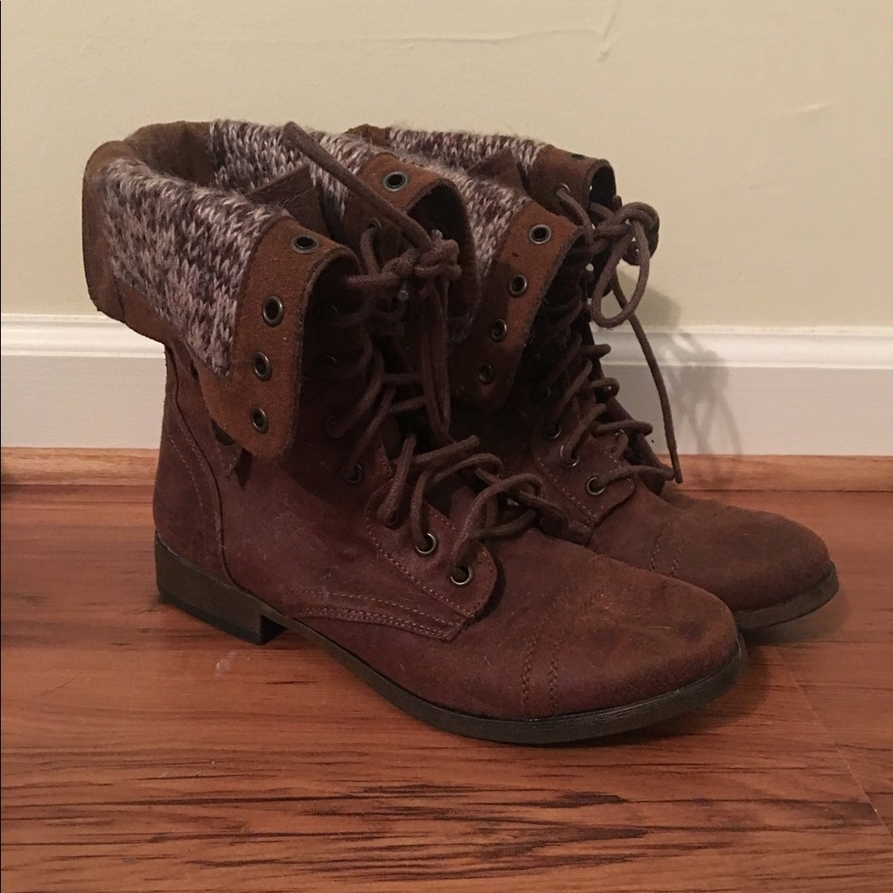 Brown boots