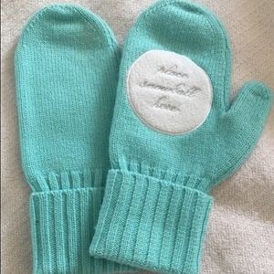 Kate Spade mittens
