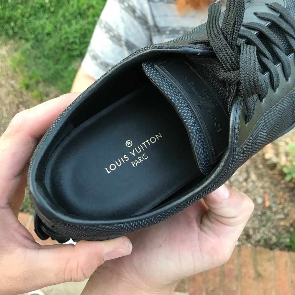 Brand new Lv shoes never worn 100% legit