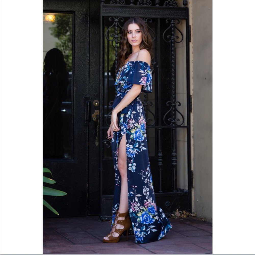 Off The Shoulder Maxi Dress - Navy Floral - Picture 3 of 7