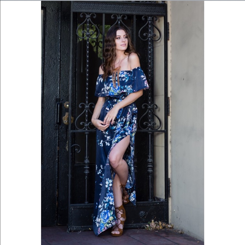 Off The Shoulder Maxi Dress - Navy Floral - Picture 4 of 7