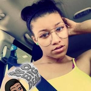 Meet your Posher, Lexia