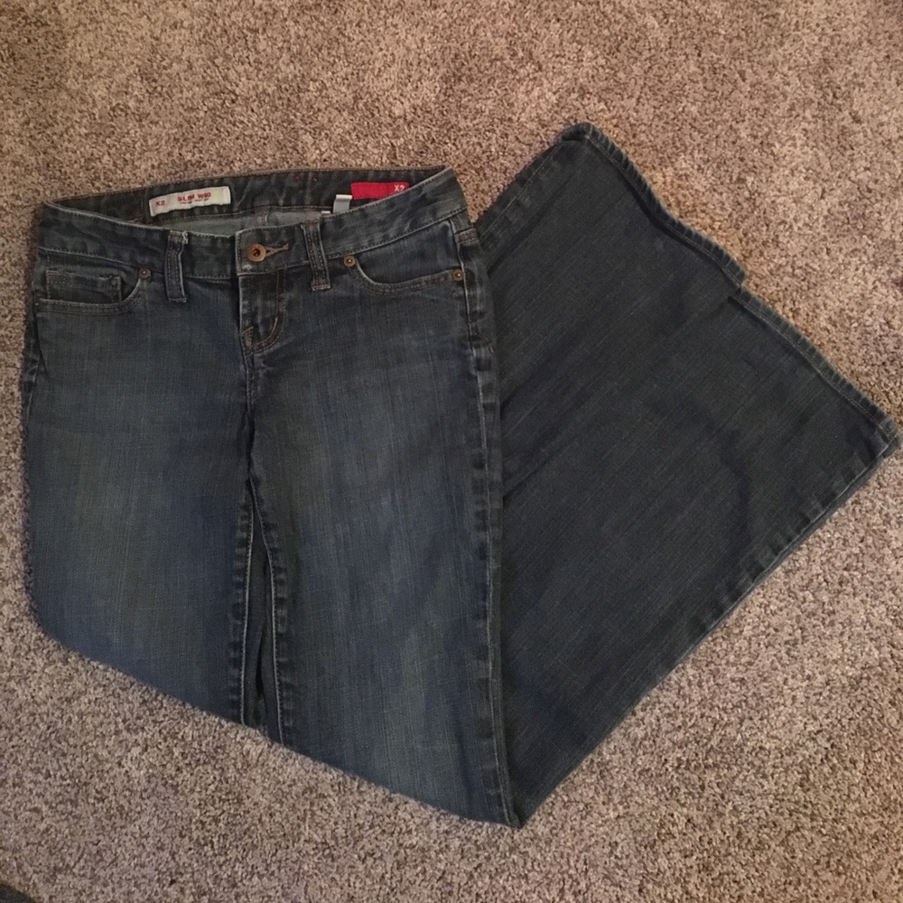 X2 Jeans Low rise- Boot cut
