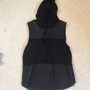Sparkle and fade black mesh hooded jersey tank top