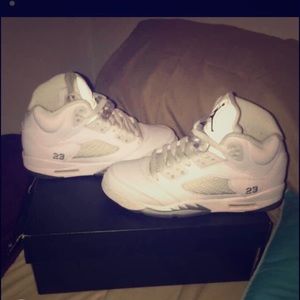 Jordan retro 5 metallic silver
